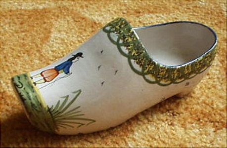 Sabot Shoe Image